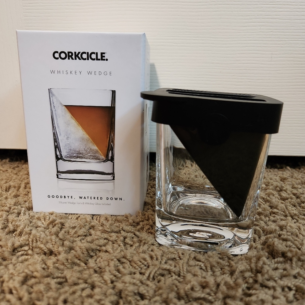 Corkcicle Whiskey Wedge